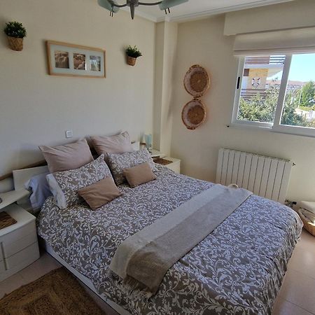 Luminoso Apartamento Playa Ris Con Garaje 노하 외부 사진