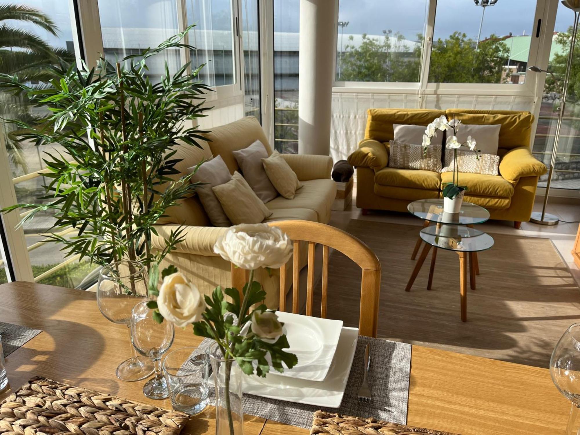 Luminoso Apartamento Playa Ris Con Garaje 노하 외부 사진